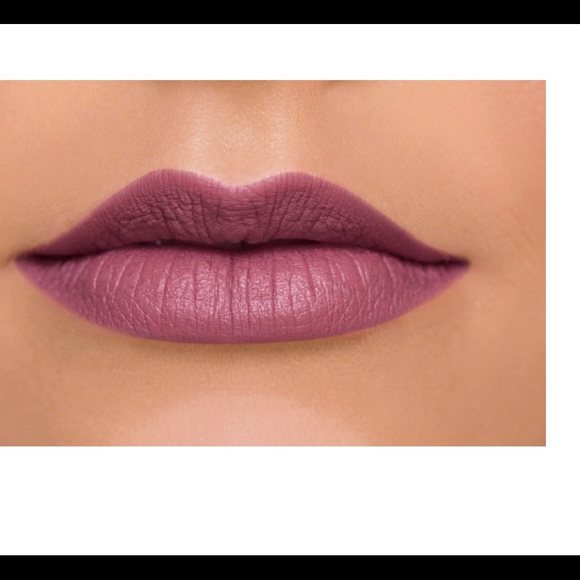 Lorac PRO Liquid Lipstick Long Lasting Wisteria - Picture 2 of 7